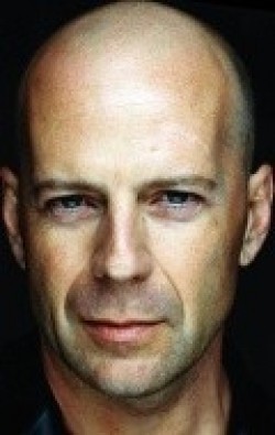 Bruce Willis photos: childhood, nude and latest photoshoot.